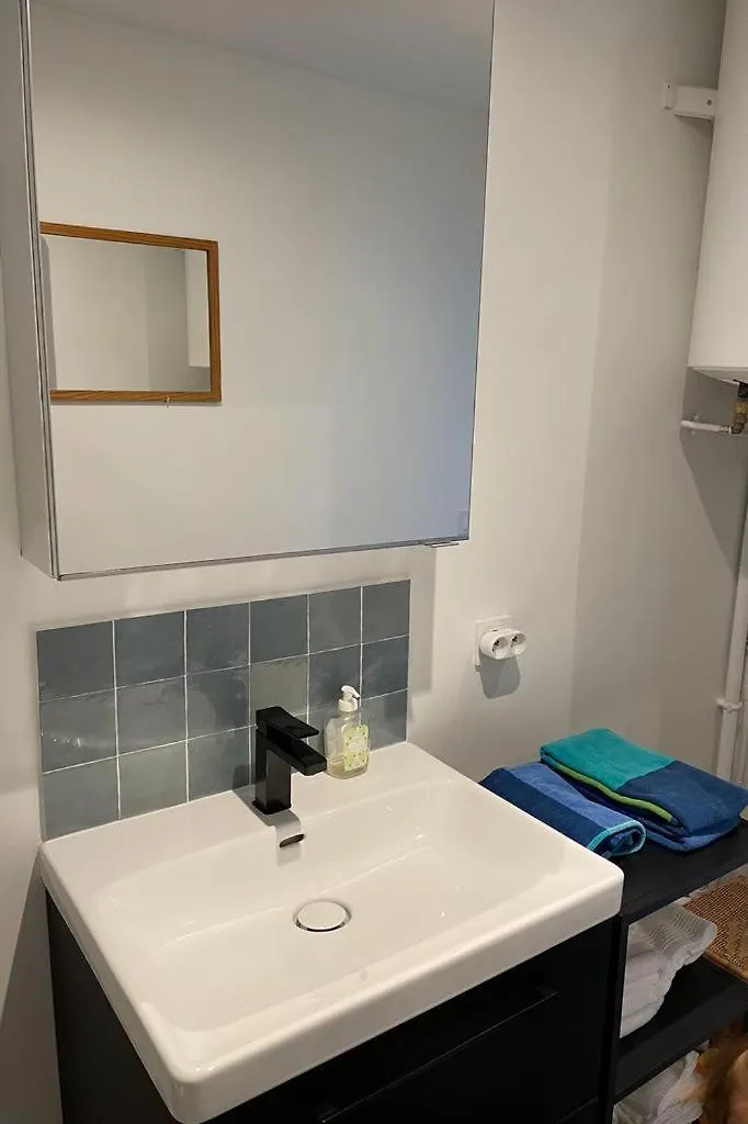 Apartment Superbe 2 Pieces Proche Nation *