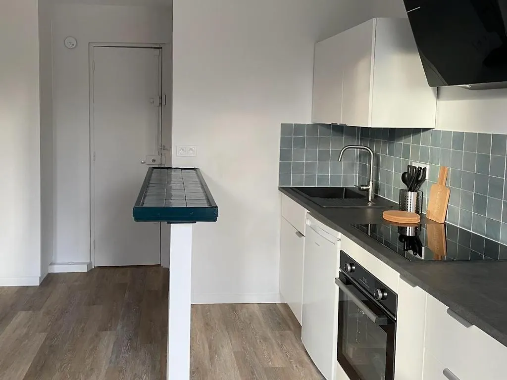 Apartment Superbe 2 Pieces Proche Nation